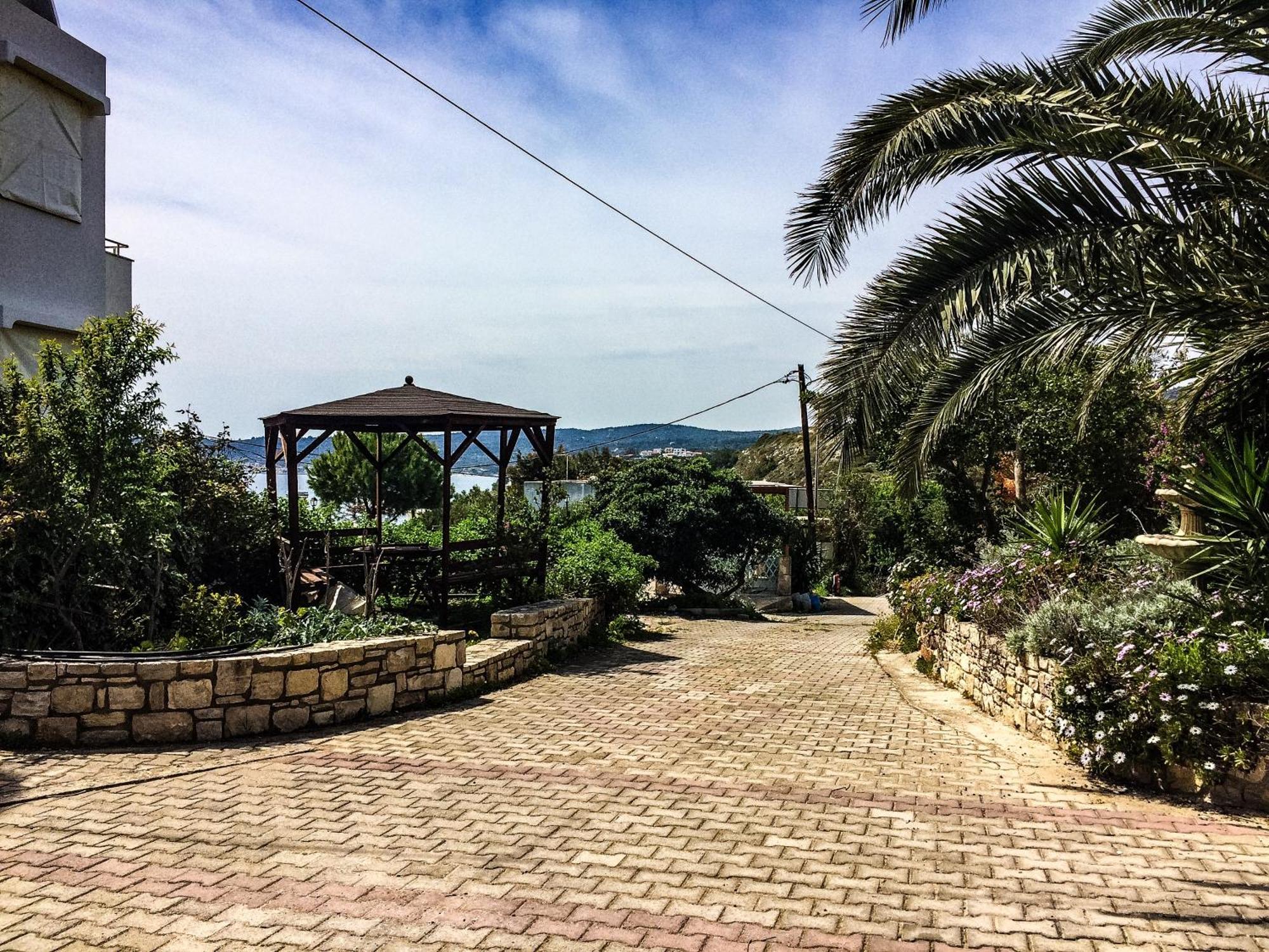 Vasilikos Apartments Paralia Agias Foteinis Bagian luar foto
